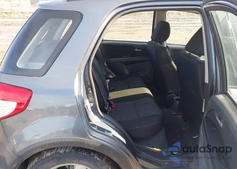 2008 Suzuki Sx4 Convenience Regional Edition/Regional Edition/Touring 2 Regional Edition z USA, uszkodzony, nr VIN JS2YA413285102193